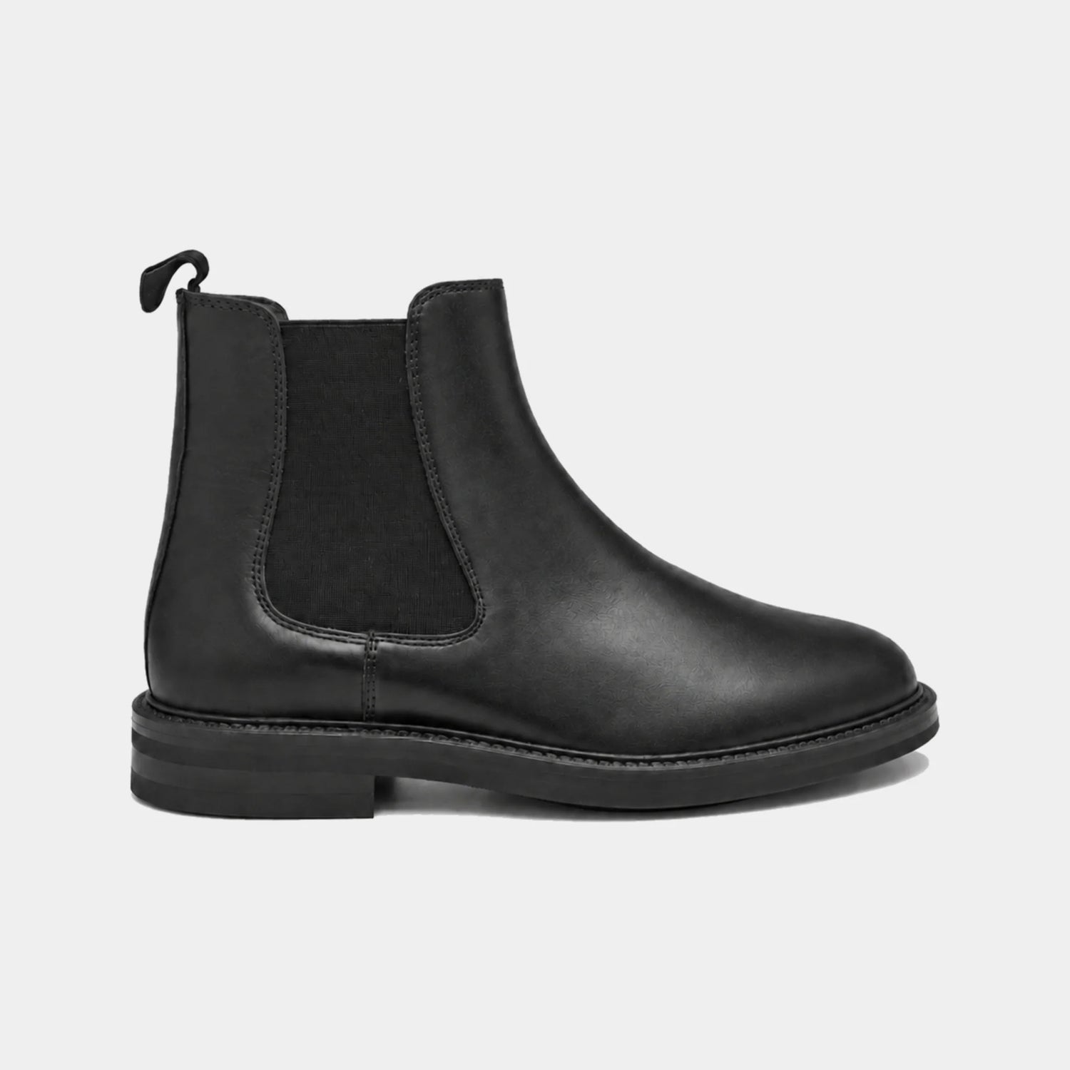 Chelsea Boot in calf leather – available now