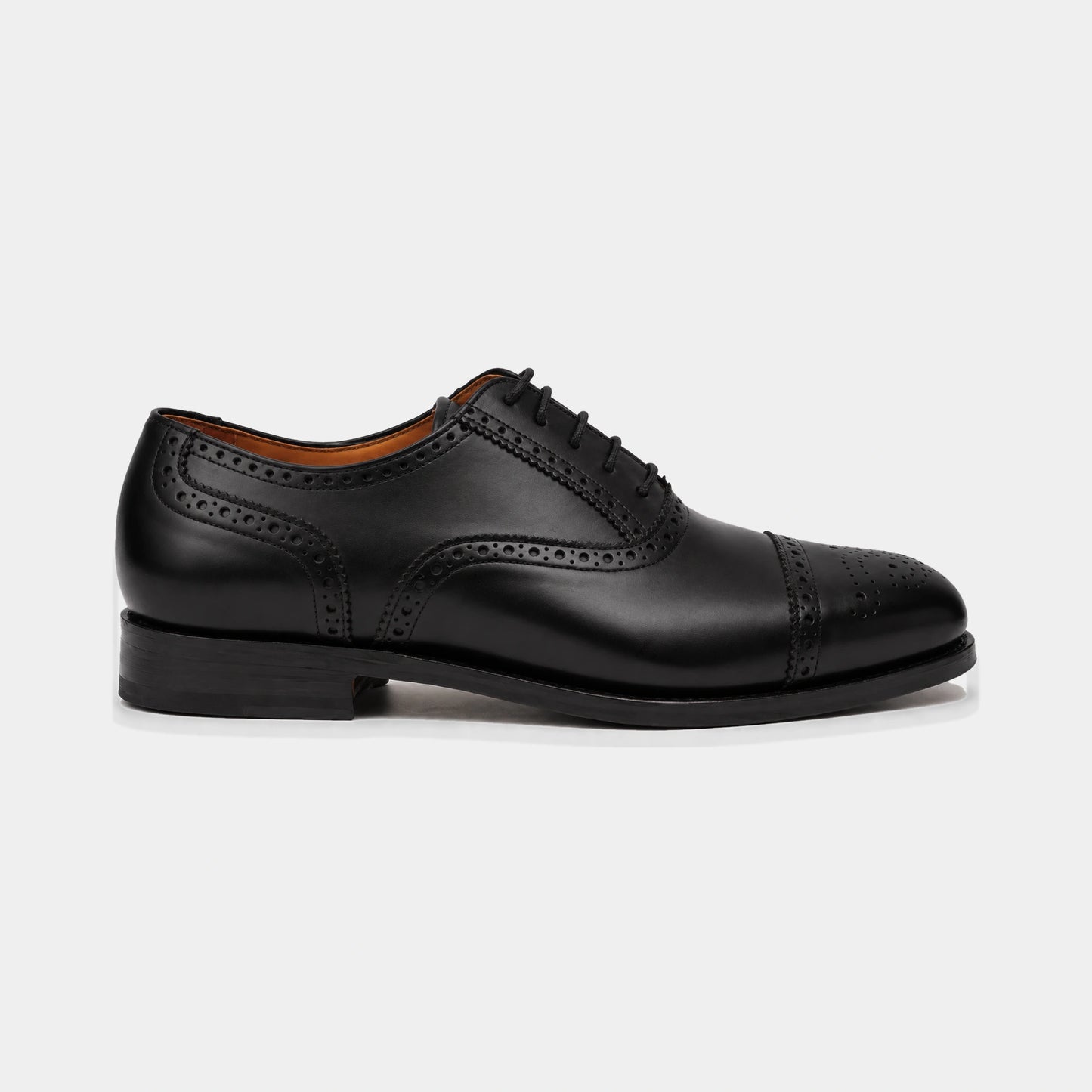 Oxford Wingtip – Box Calf Leather – side view
