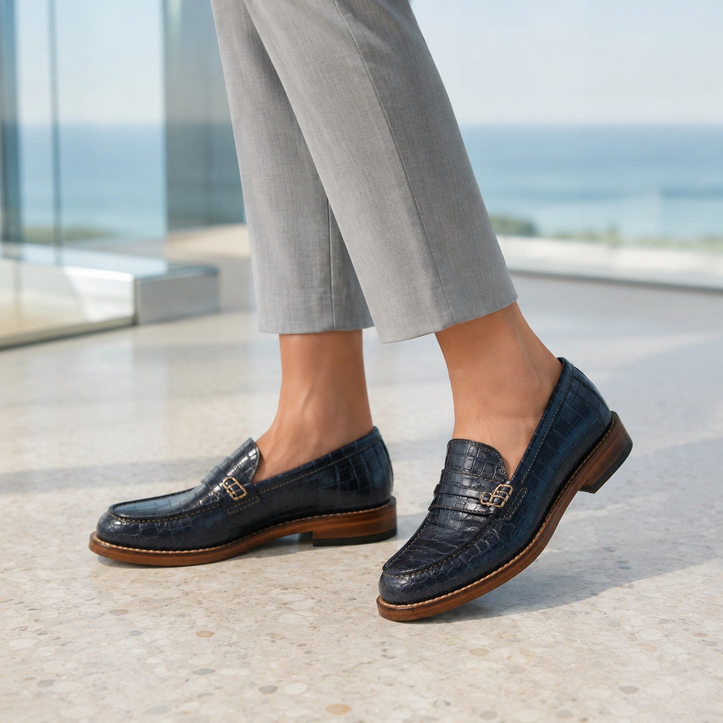 WOMAN COLLEGE LOAFER CROCO PRINT GOODYEAR