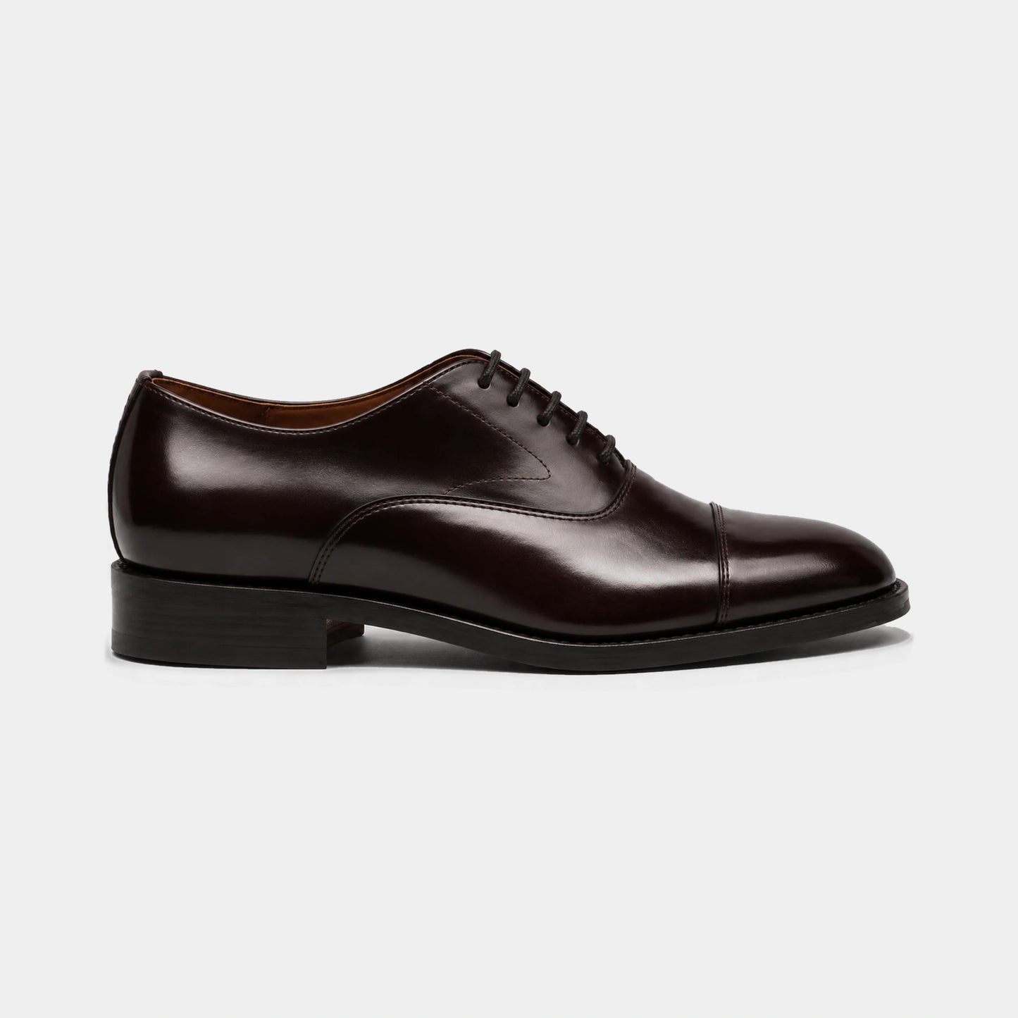 WOMAN OXFORD CAP TOE POLISHED GOODYEAR