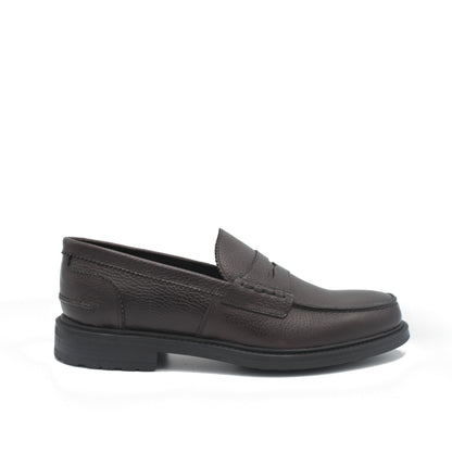 SUNDAY LOAFER DARK BROWN GRAIN RUBBER SOLE - Saxone of Scotland